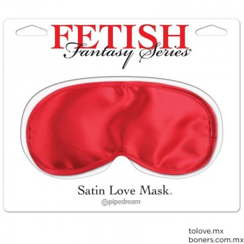 Antifaz Rojo Satinado con Elástico | Satin Love Mask Red